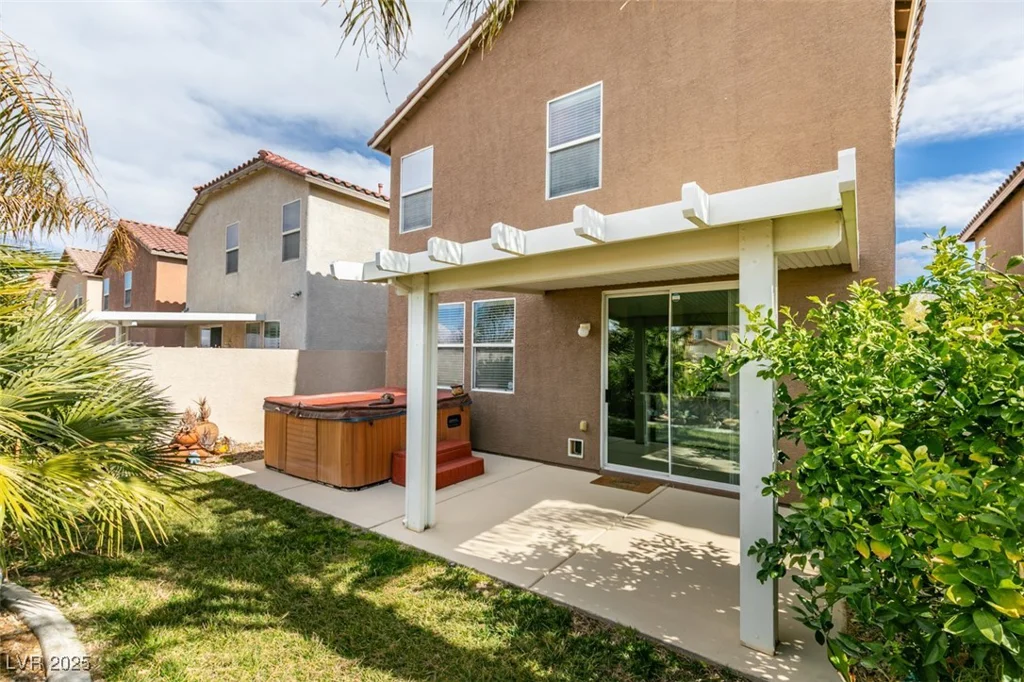 9529 Windsor Forest, Las Vegas, NV 89123