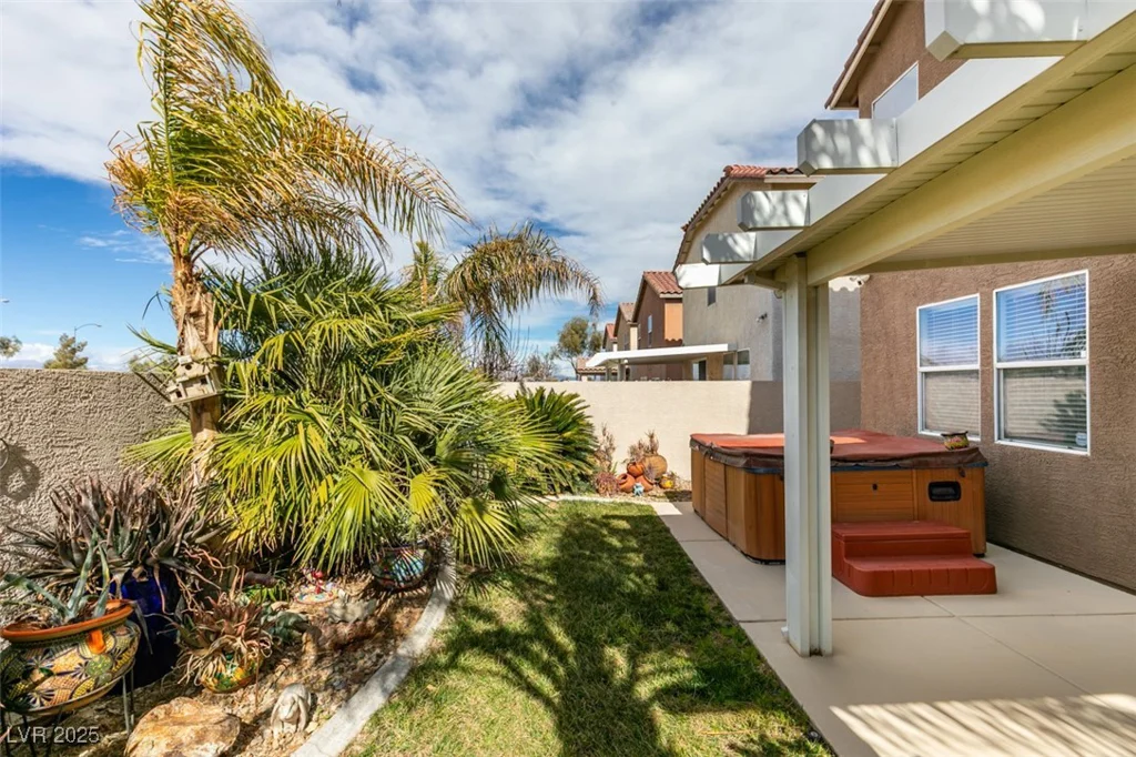 9529 Windsor Forest, Las Vegas, NV 89123