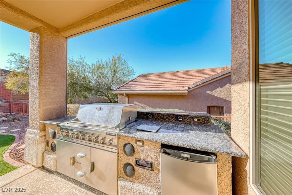 2069 King Mesa, Henderson, NV 89012