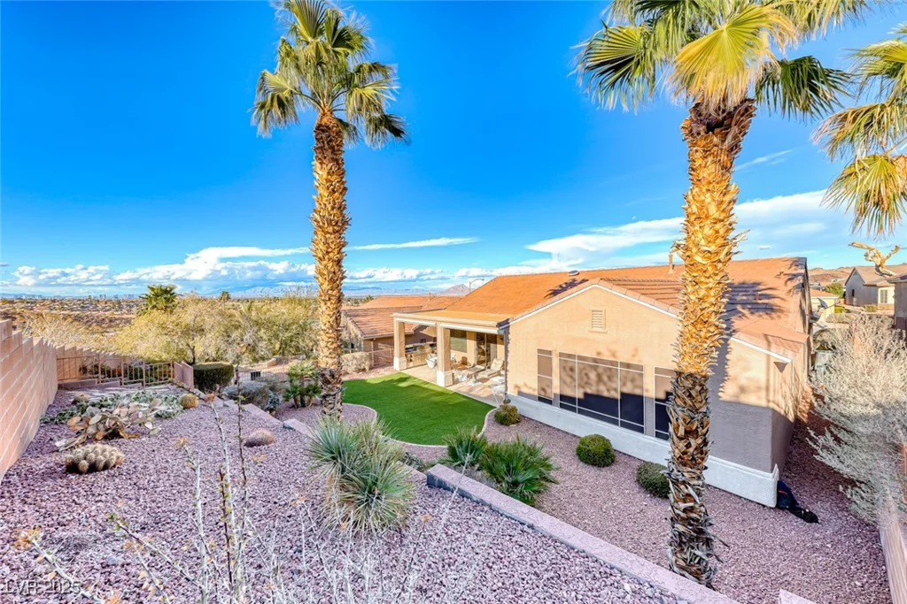 2069 King Mesa, Henderson, NV 89012