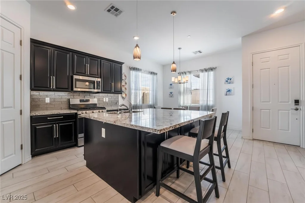 794 Sunny Sagebrush, Henderson, NV 89011
