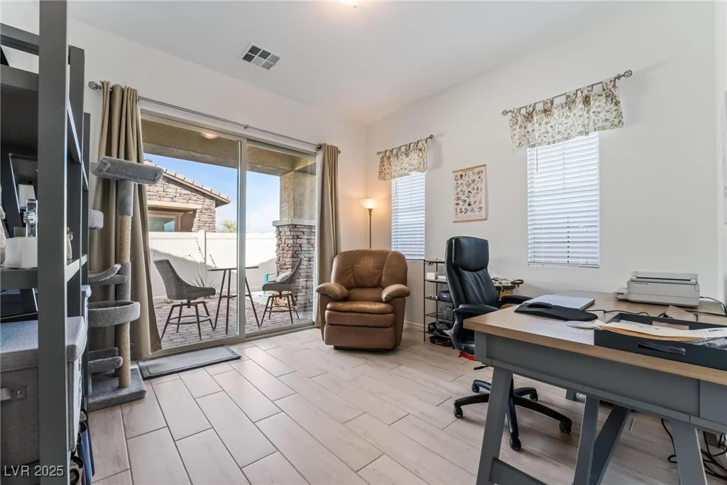 794 Sunny Sagebrush, Henderson, NV 89011