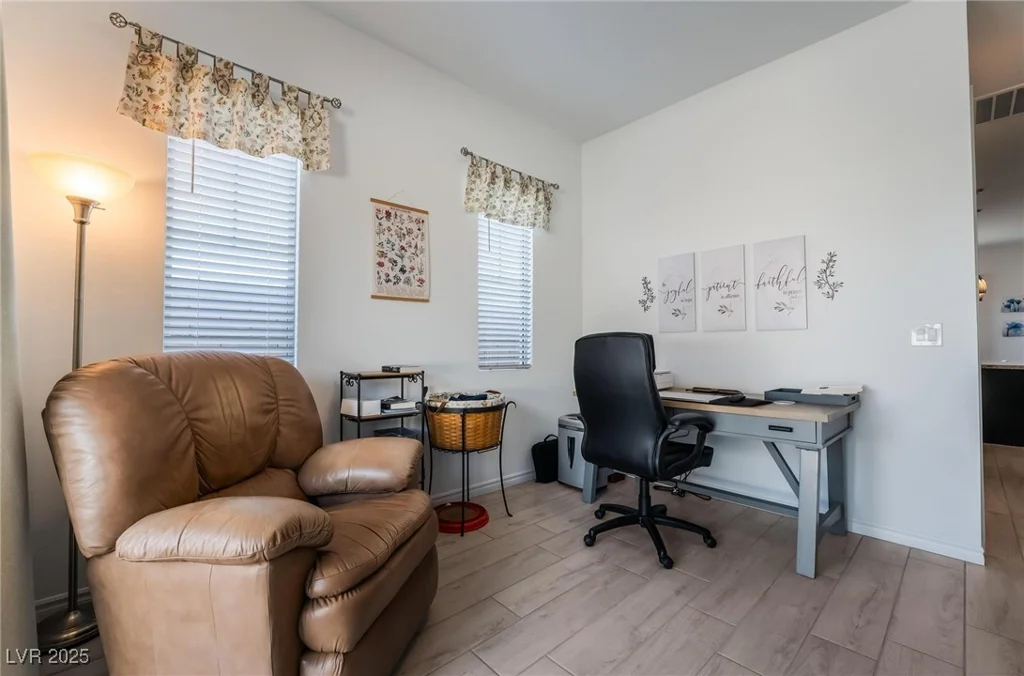 794 Sunny Sagebrush, Henderson, NV 89011