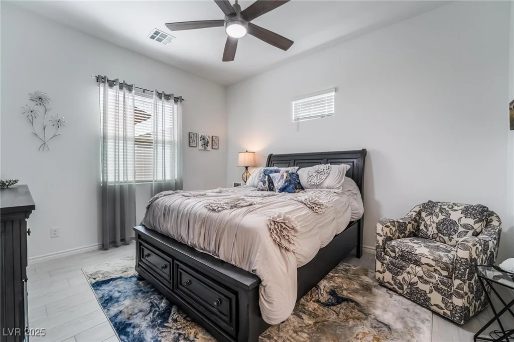 794 Sunny Sagebrush, Henderson, NV 89011