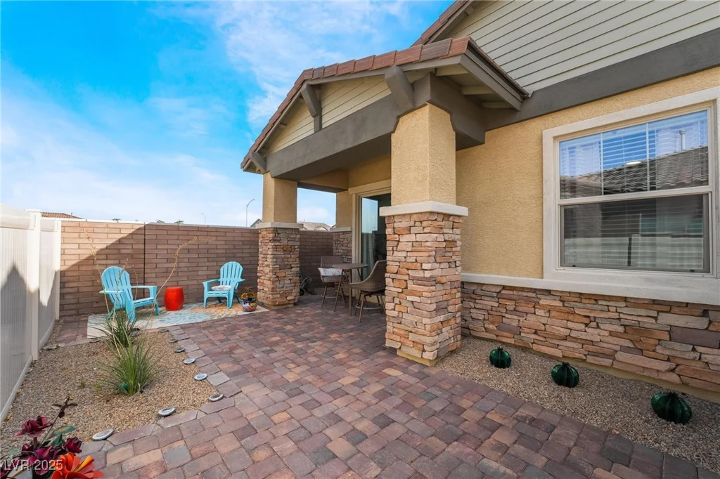 794 Sunny Sagebrush, Henderson, NV 89011