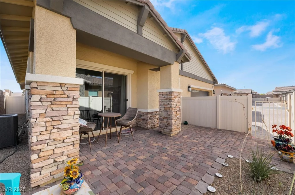794 Sunny Sagebrush, Henderson, NV 89011