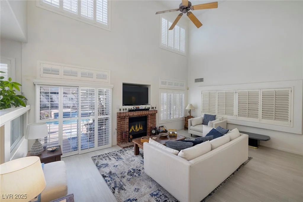 13 White Tail, Henderson, NV 89074