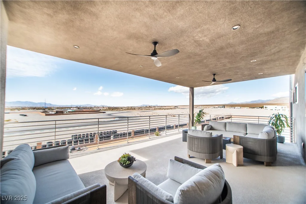 3530 Spring Mountain Blvd, Pahrump, NV 89048
