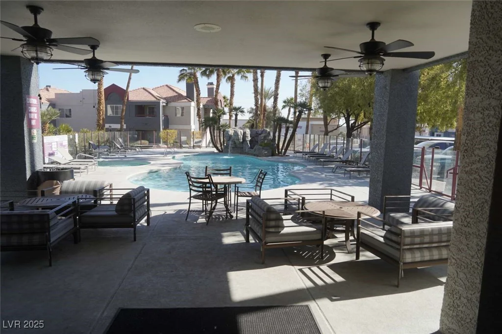 8600 Charleston, Las Vegas, NV 89117