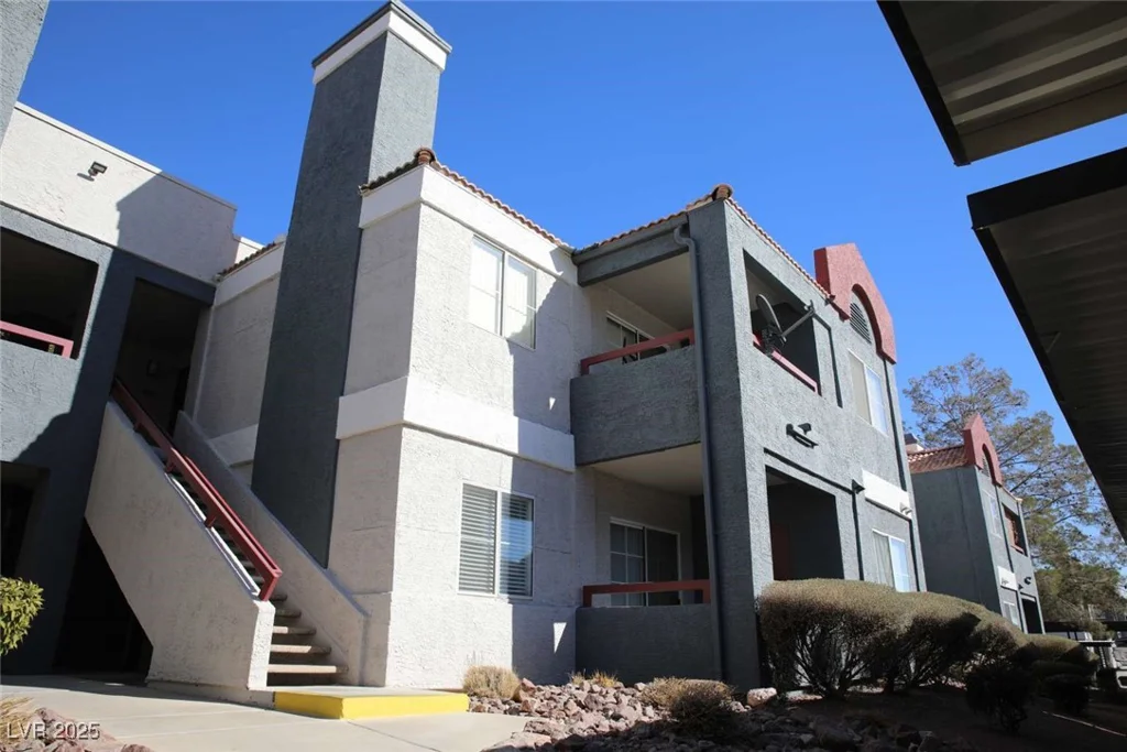 8600 Charleston, Las Vegas, NV 89117