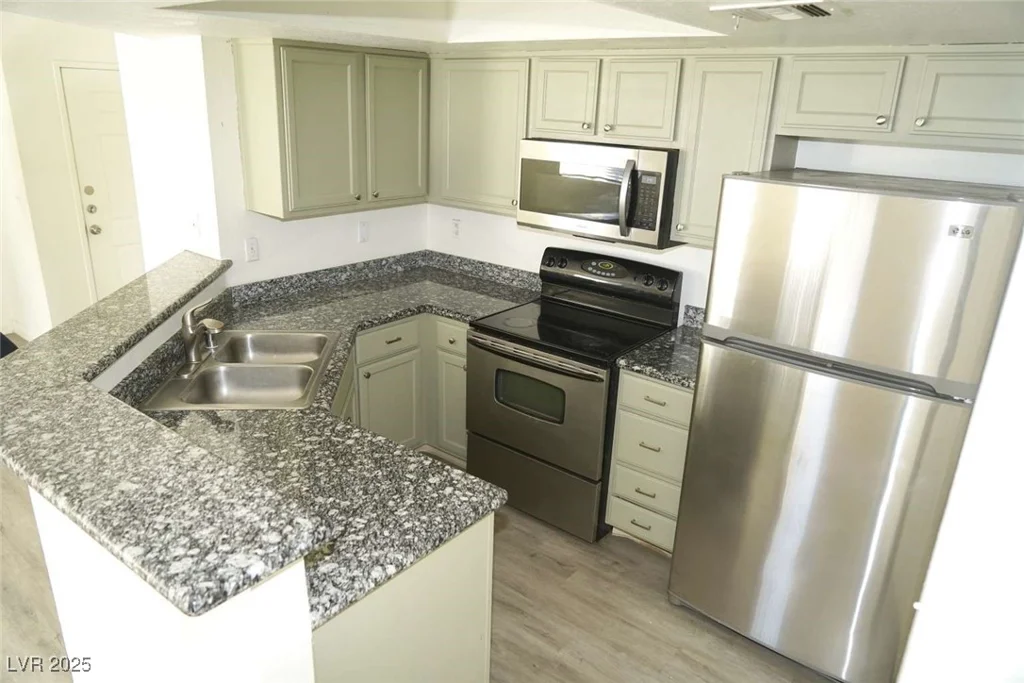 8600 Charleston, Las Vegas, NV 89117