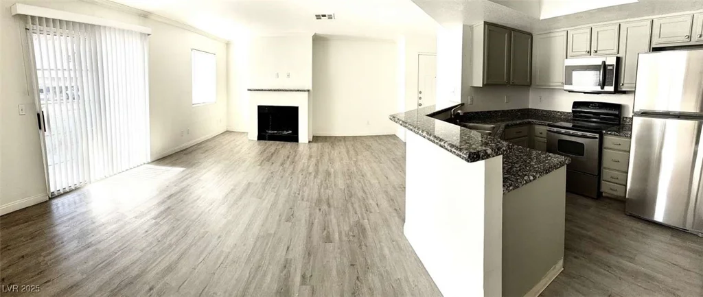 8600 Charleston, Las Vegas, NV 89117