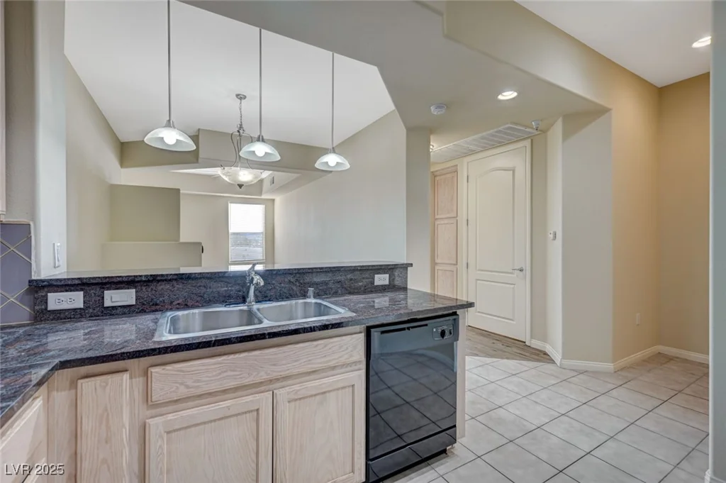 20 Serene, Las Vegas, NV 89123