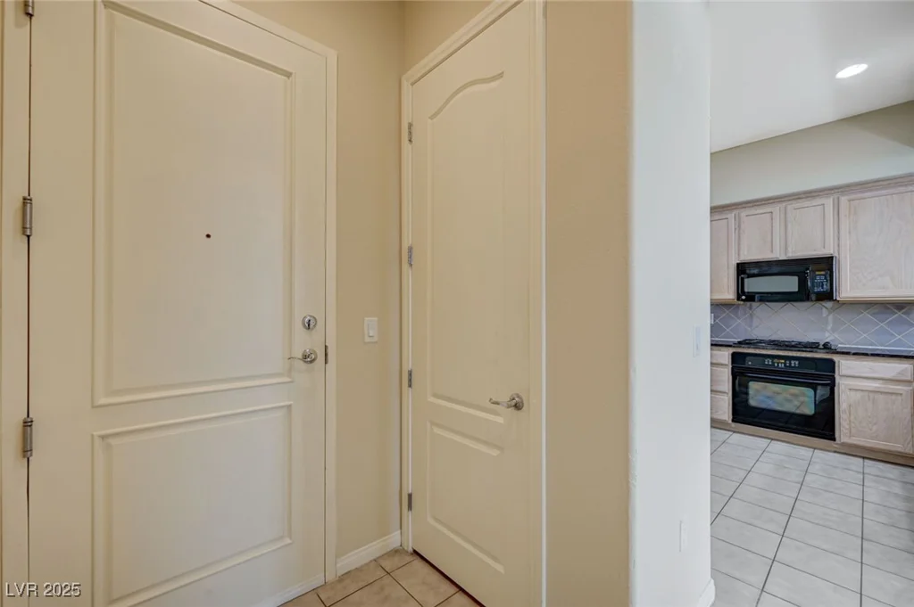 20 Serene, Las Vegas, NV 89123
