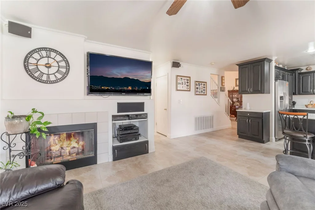 4938 Via Luis, North Las Vegas, NV 89031