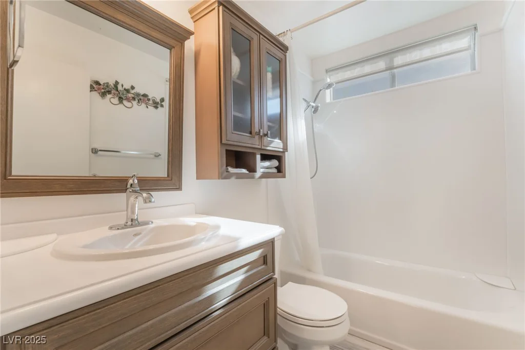 4938 Via Luis, North Las Vegas, NV 89031