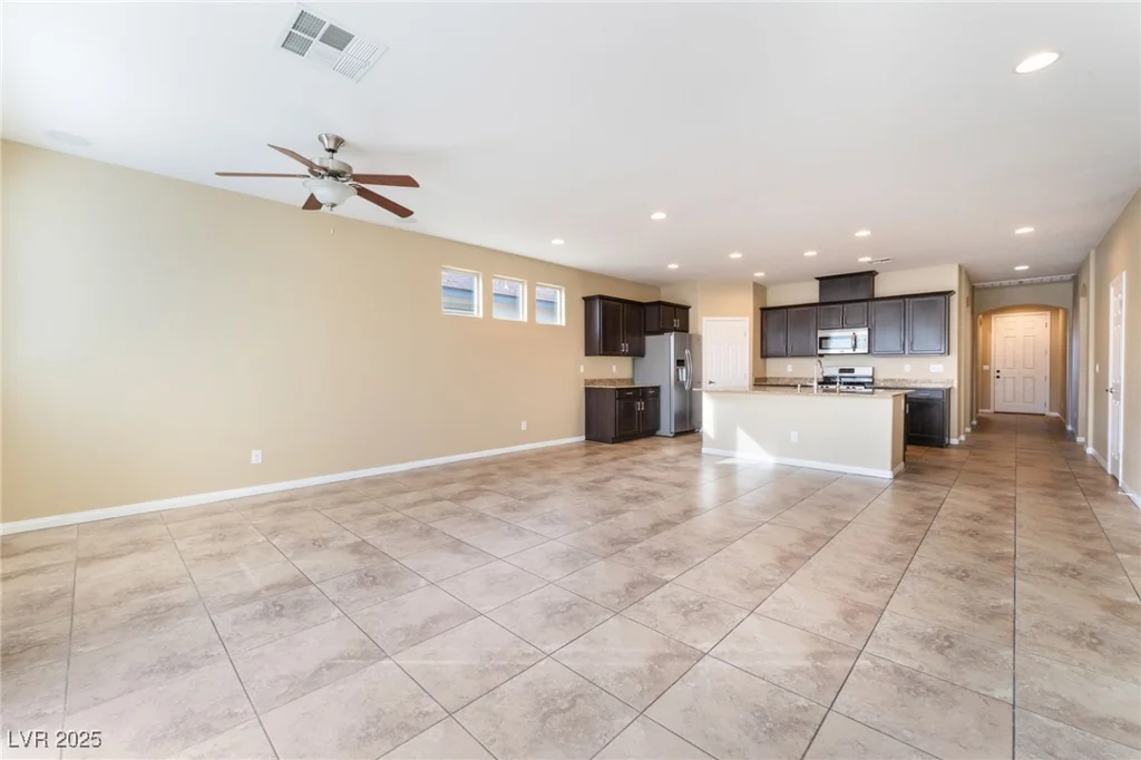 5648 Alitak Bay, North Las Vegas, NV 89081