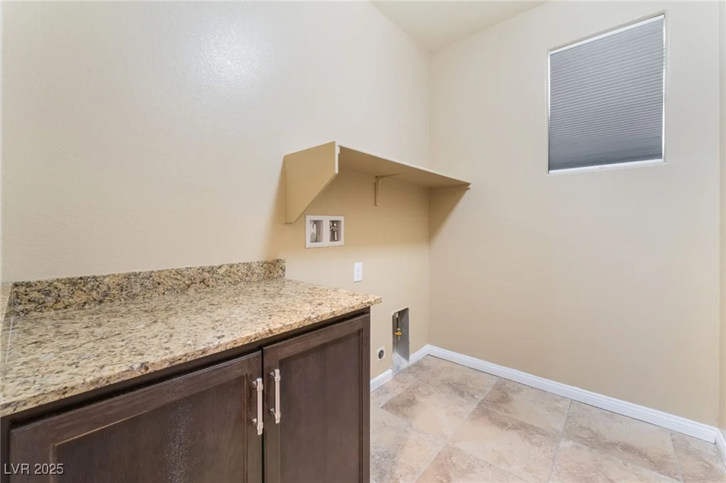 5648 Alitak Bay, North Las Vegas, NV 89081