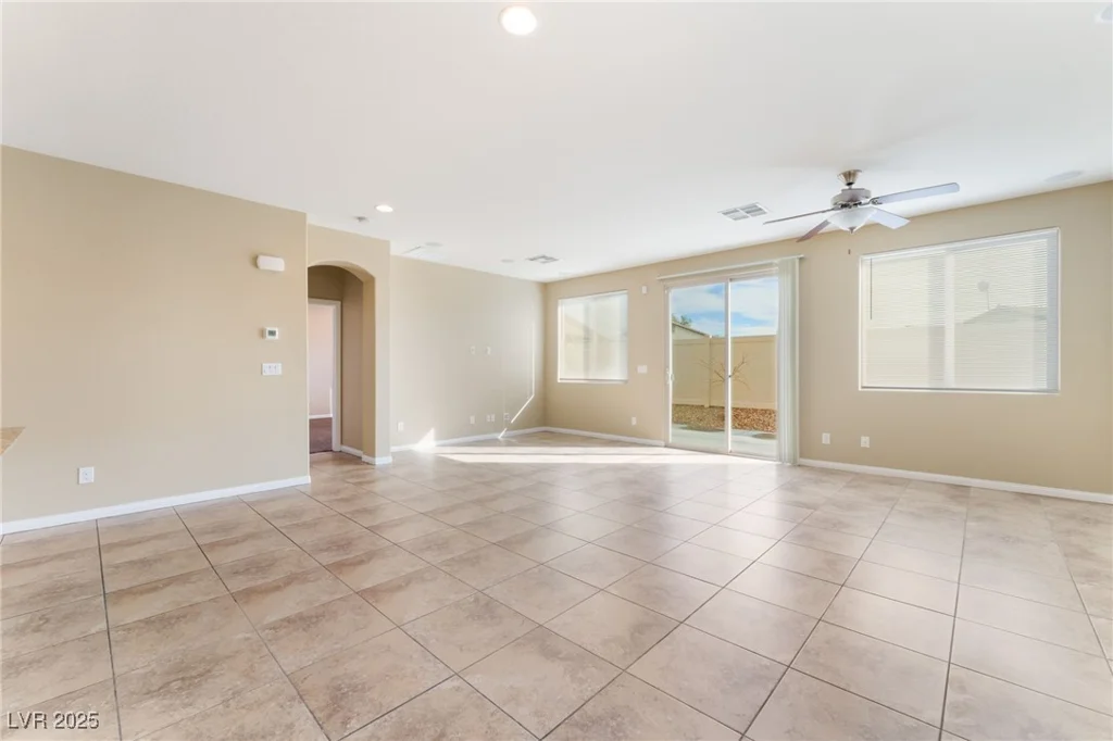 5648 Alitak Bay, North Las Vegas, NV 89081