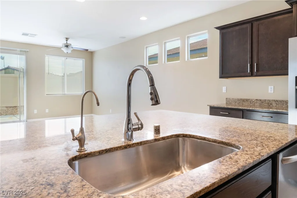 5648 Alitak Bay, North Las Vegas, NV 89081