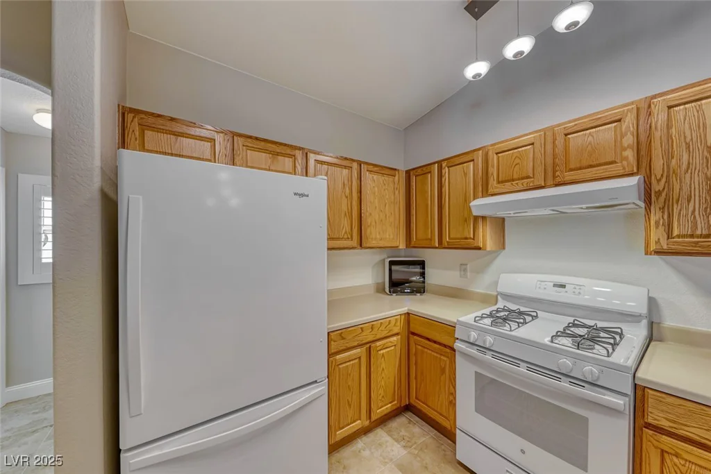 2589 Velez Valley, Henderson, NV 89002