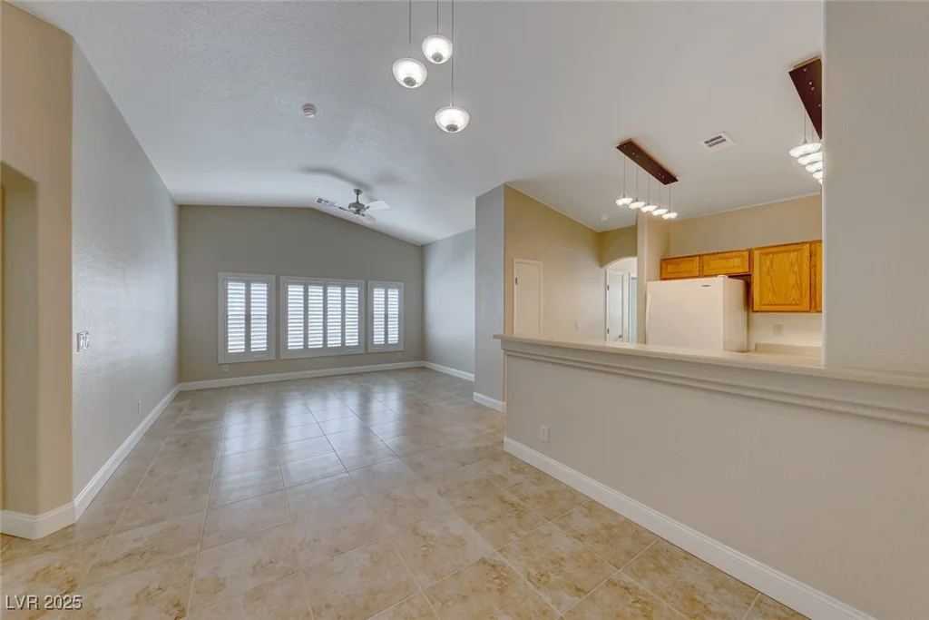 2589 Velez Valley, Henderson, NV 89002