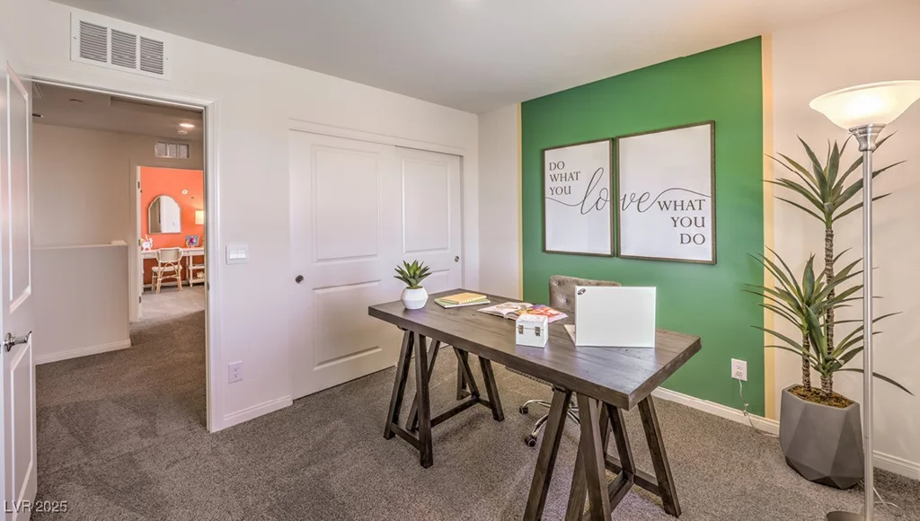 9950 Ullom, Las Vegas, NV 89141