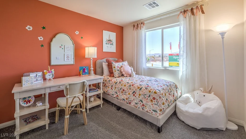 9950 Ullom, Las Vegas, NV 89141