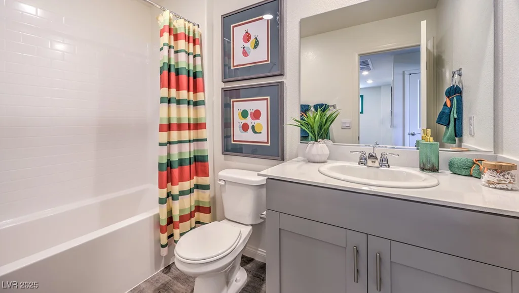 9950 Ullom, Las Vegas, NV 89141