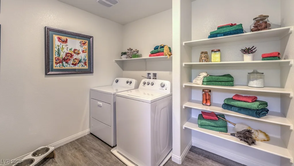 9950 Ullom, Las Vegas, NV 89141