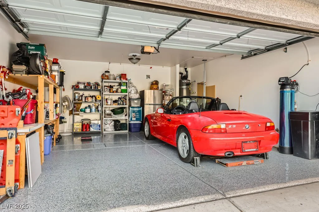 9057 McGinnis, Las Vegas, NV 89148