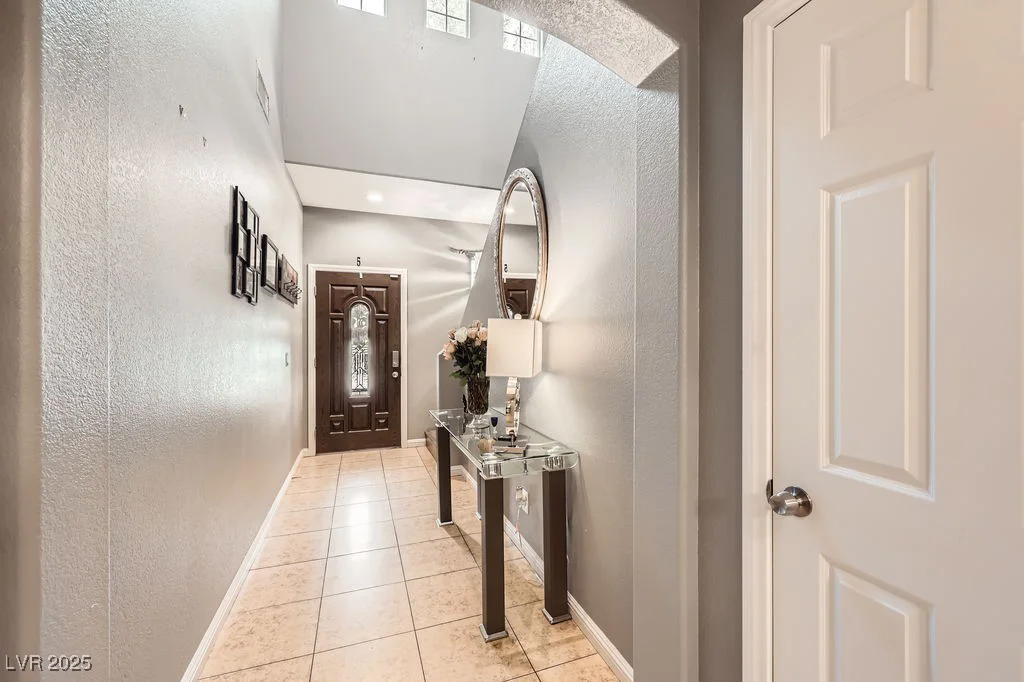 9057 McGinnis, Las Vegas, NV 89148