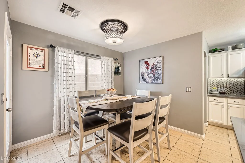 9057 McGinnis, Las Vegas, NV 89148