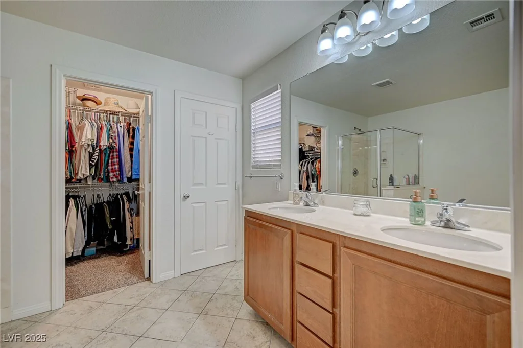 10990 Mountain Willow, Las Vegas, NV 89179