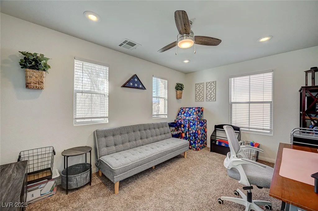 10990 Mountain Willow, Las Vegas, NV 89179