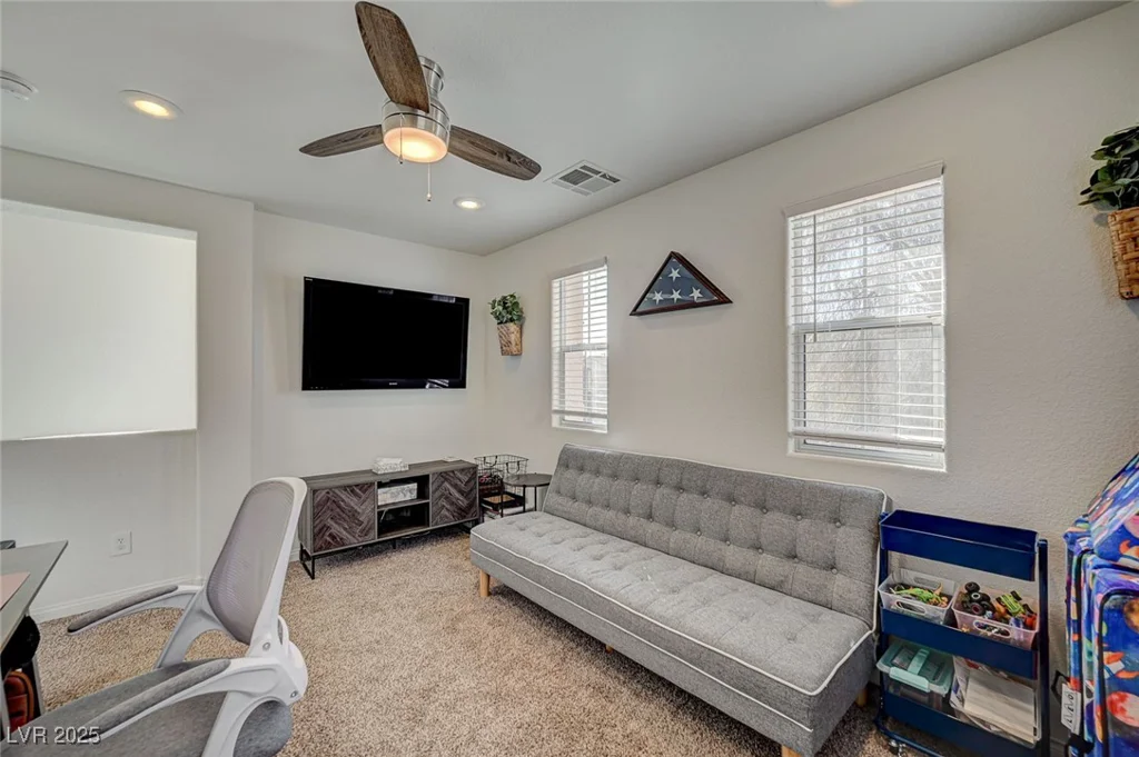 10990 Mountain Willow, Las Vegas, NV 89179