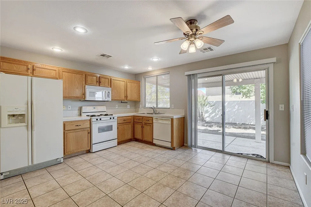 7836 Lovely Pine, Las Vegas, NV 89143