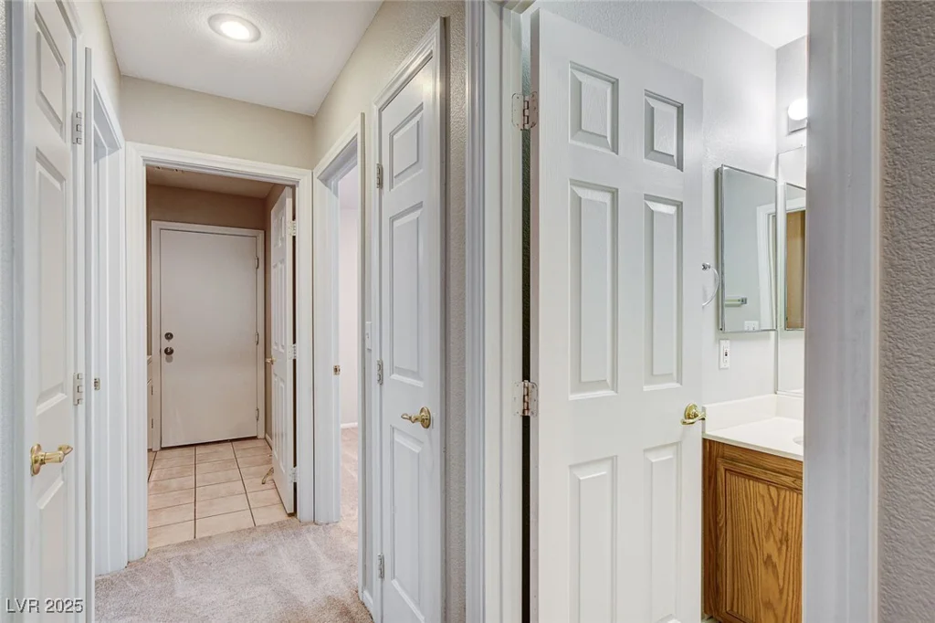 7836 Lovely Pine, Las Vegas, NV 89143