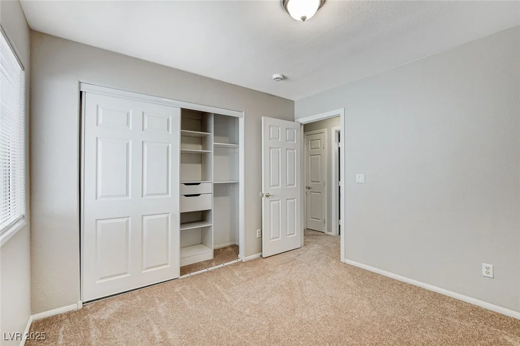 7836 Lovely Pine, Las Vegas, NV 89143