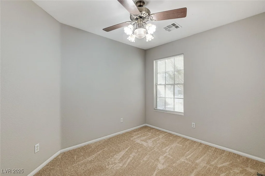 7836 Lovely Pine, Las Vegas, NV 89143