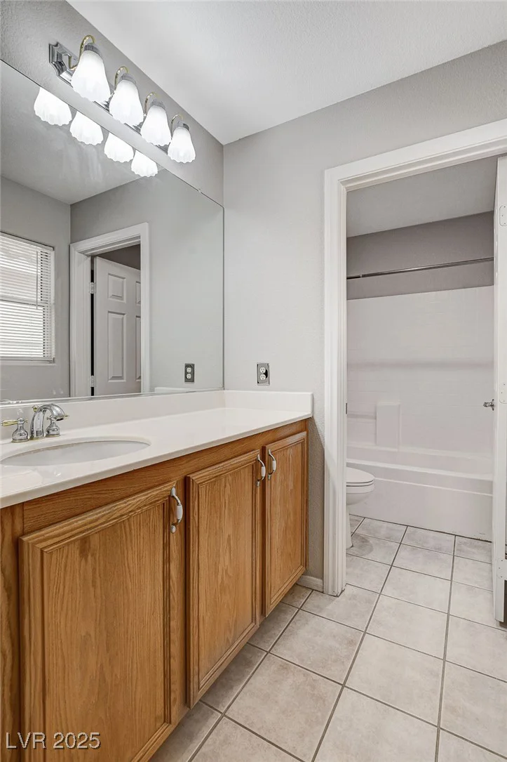 7836 Lovely Pine, Las Vegas, NV 89143
