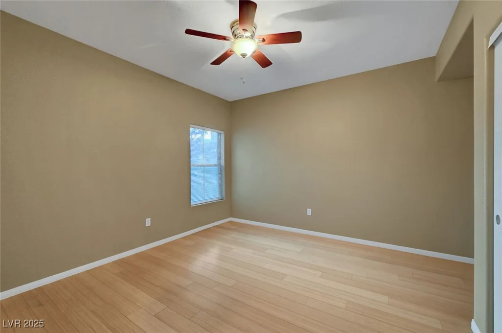 820 Canterra, Las Vegas, NV 89138