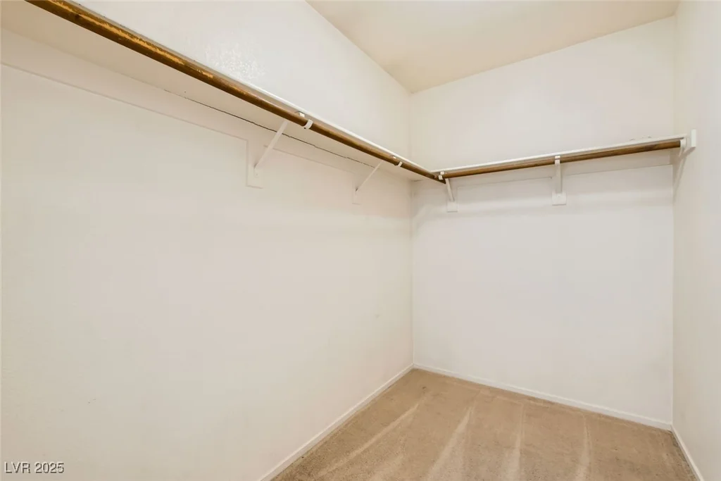 8728 Honey Vine, Las Vegas, NV 89143