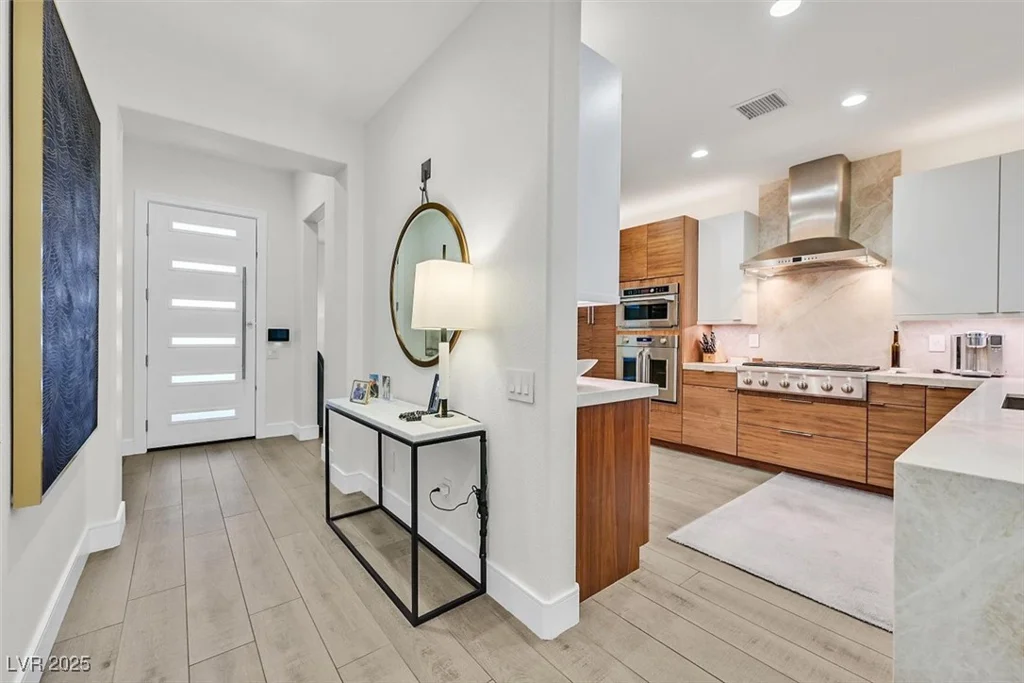 11099 Moonlight Fire, Las Vegas, NV 89135