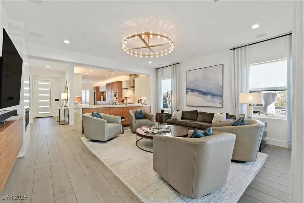 11099 Moonlight Fire, Las Vegas, NV 89135
