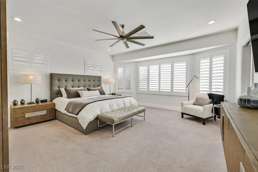 11099 Moonlight Fire, Las Vegas, NV 89135