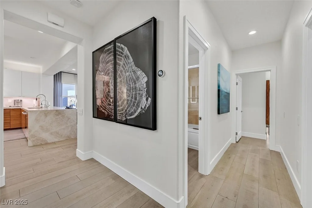 11099 Moonlight Fire, Las Vegas, NV 89135