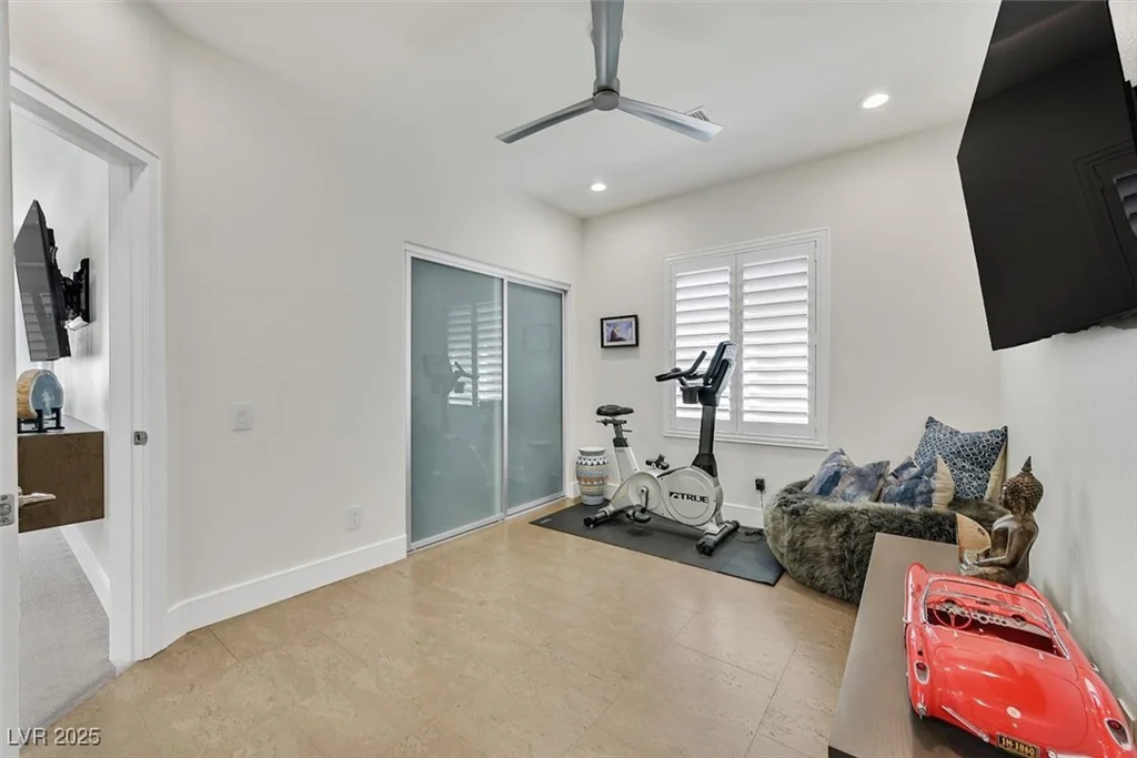 11099 Moonlight Fire, Las Vegas, NV 89135