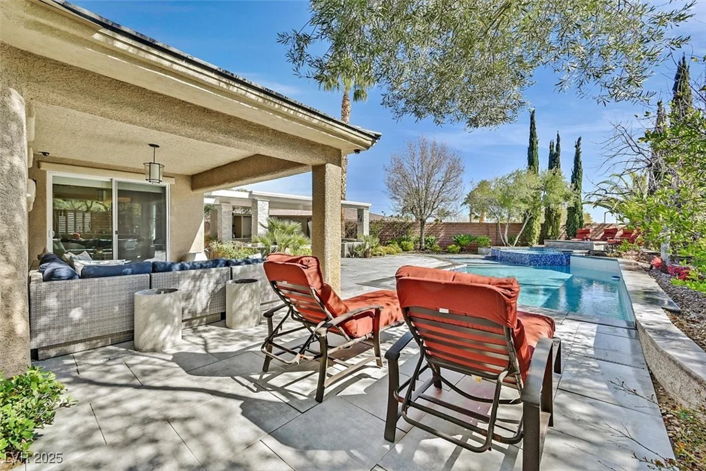 11099 Moonlight Fire, Las Vegas, NV 89135