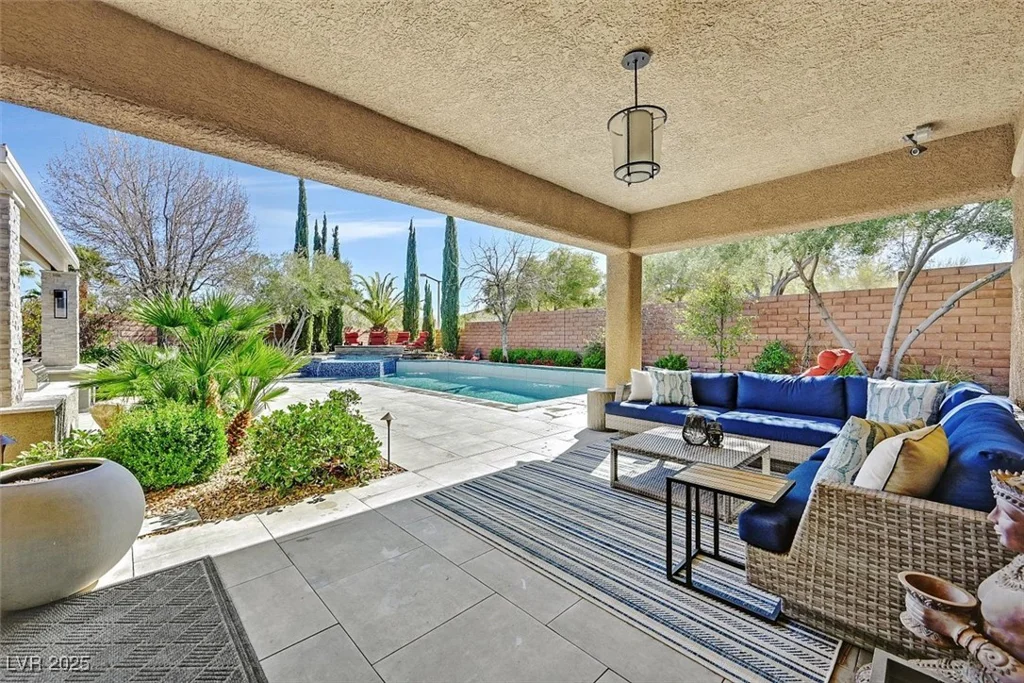 11099 Moonlight Fire, Las Vegas, NV 89135